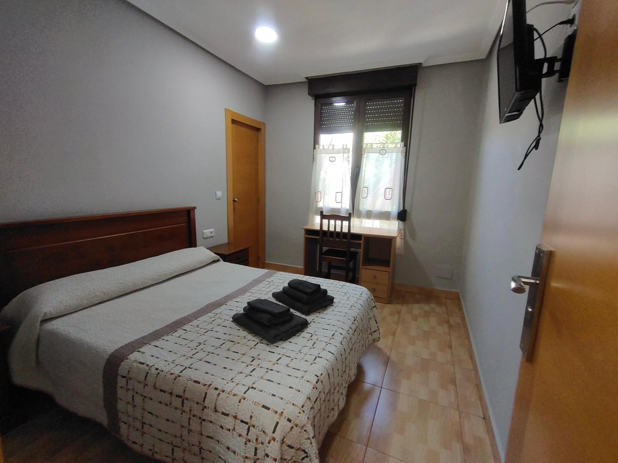 Hostal Abastos Valencia Exterior photo