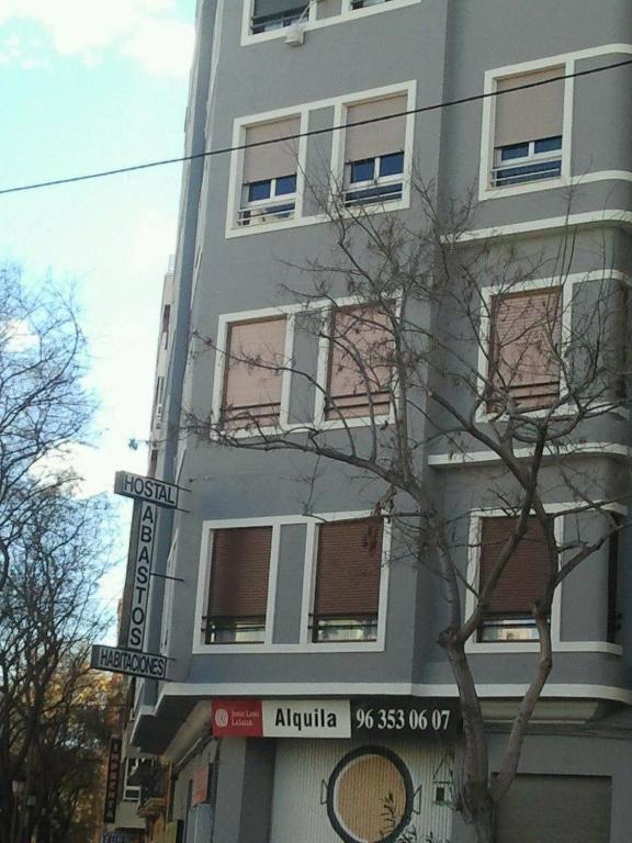 Hostal Abastos Valencia Exterior photo
